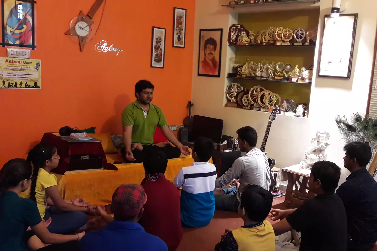 Music meditation session at Aalaap academy